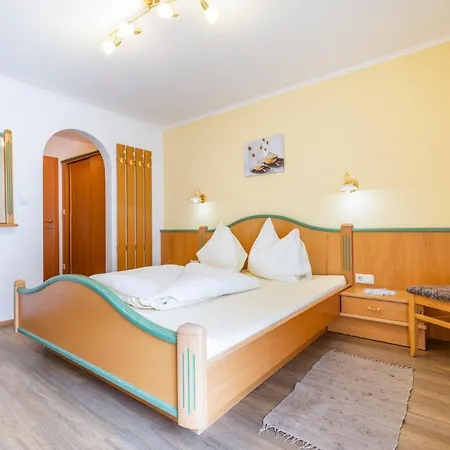 Guest house Wechslerhof 3*