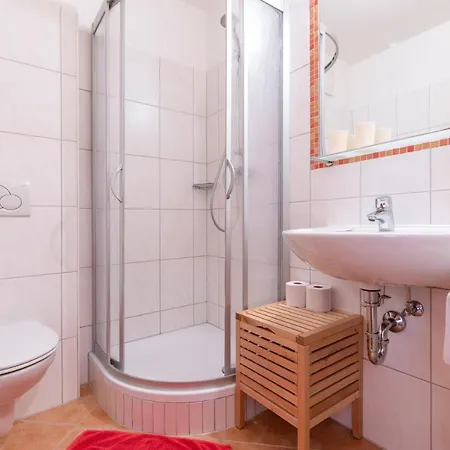Wechslerhof 3*